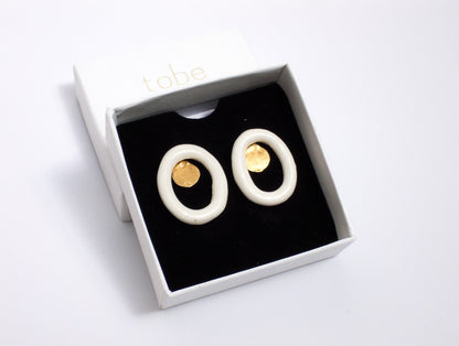 pureness porcelain earring round stud