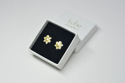 little things - porcelain studs